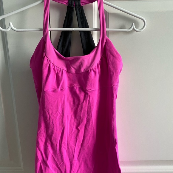 Lululemon hot pink and grey tank - Picture 5 of 5